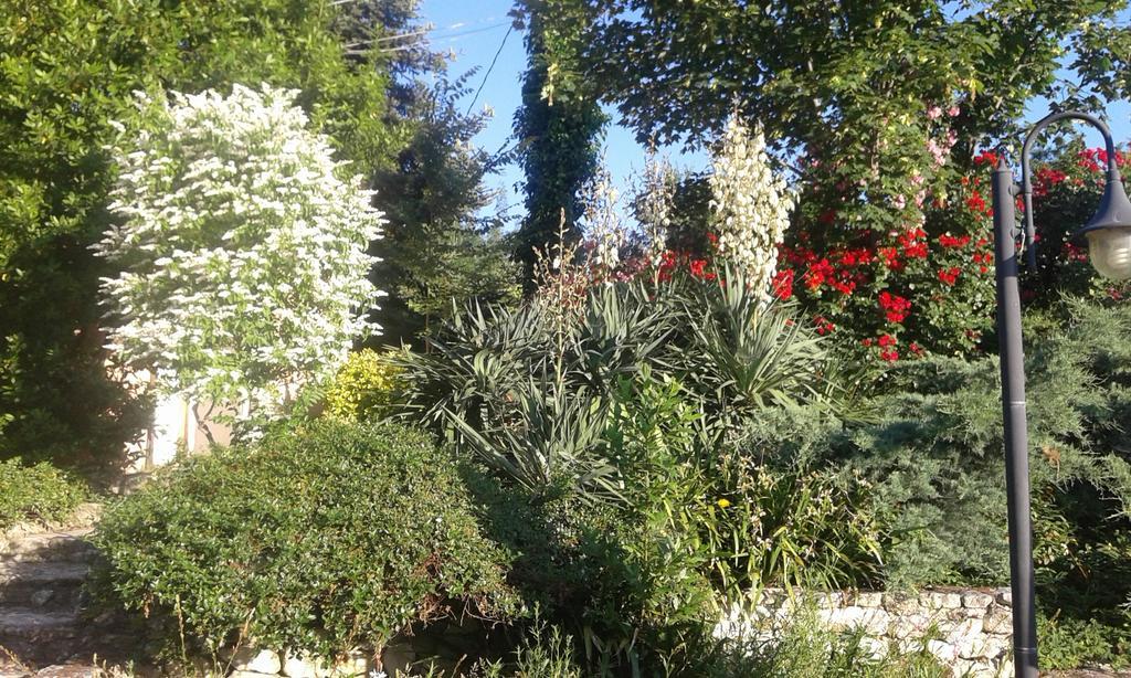 Agriturismo La Solagna Villa Montebello di Bertona Eksteriør bilde