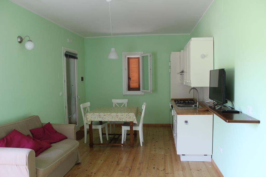 Agriturismo La Solagna Villa Montebello di Bertona Eksteriør bilde